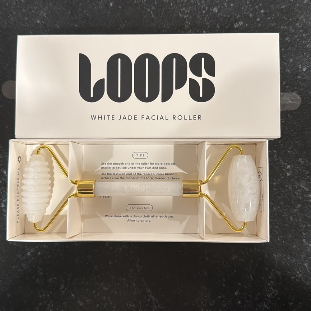 Jade Facial Roller